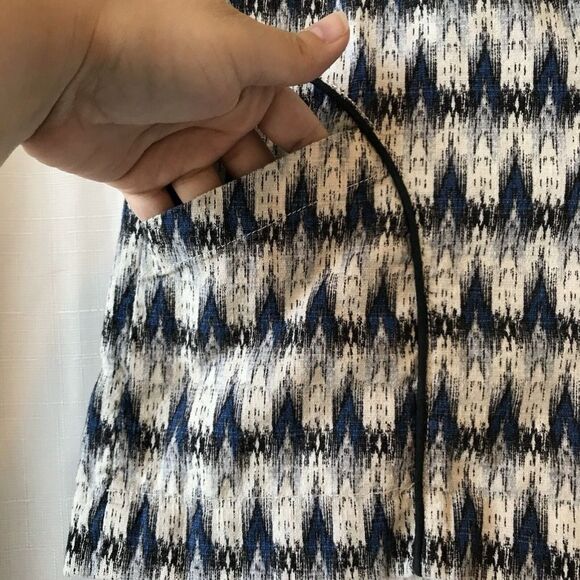 Anthropologie Cartonnier Larimar Ikat Blue Motif High Waist Short Womens 10 - Picture 3 of 12